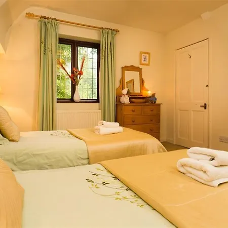 Priory * Windermere